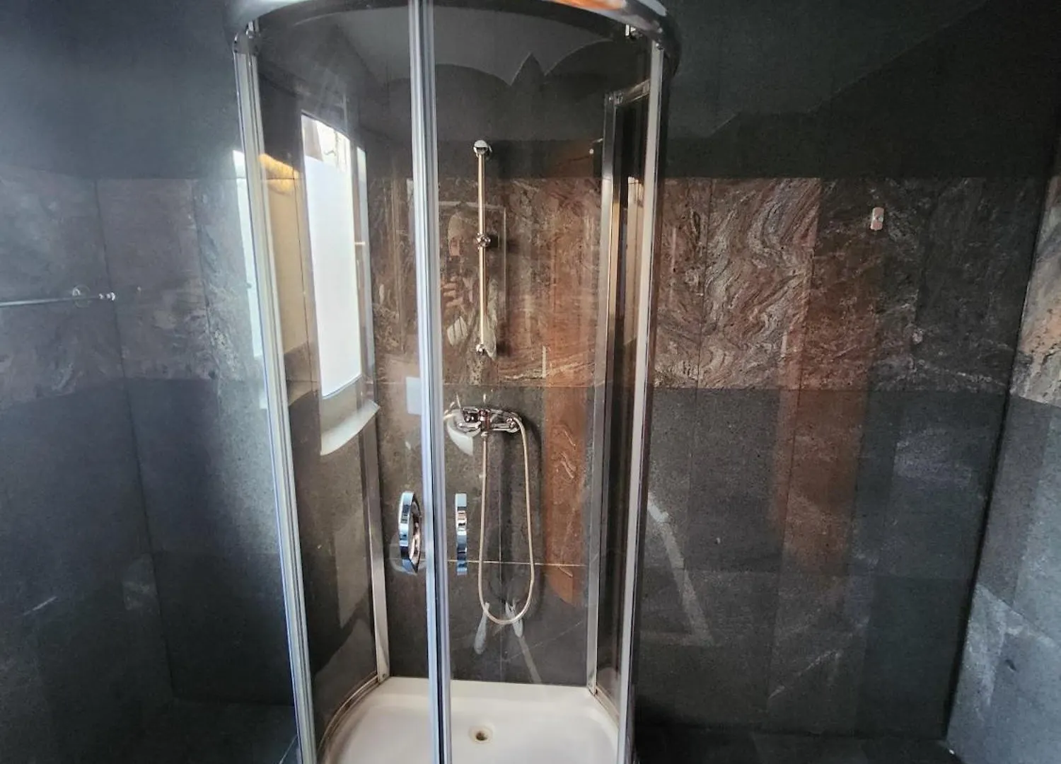 Pension Doppelbett Zimmer 22 Nuremberg 0*,  Germany