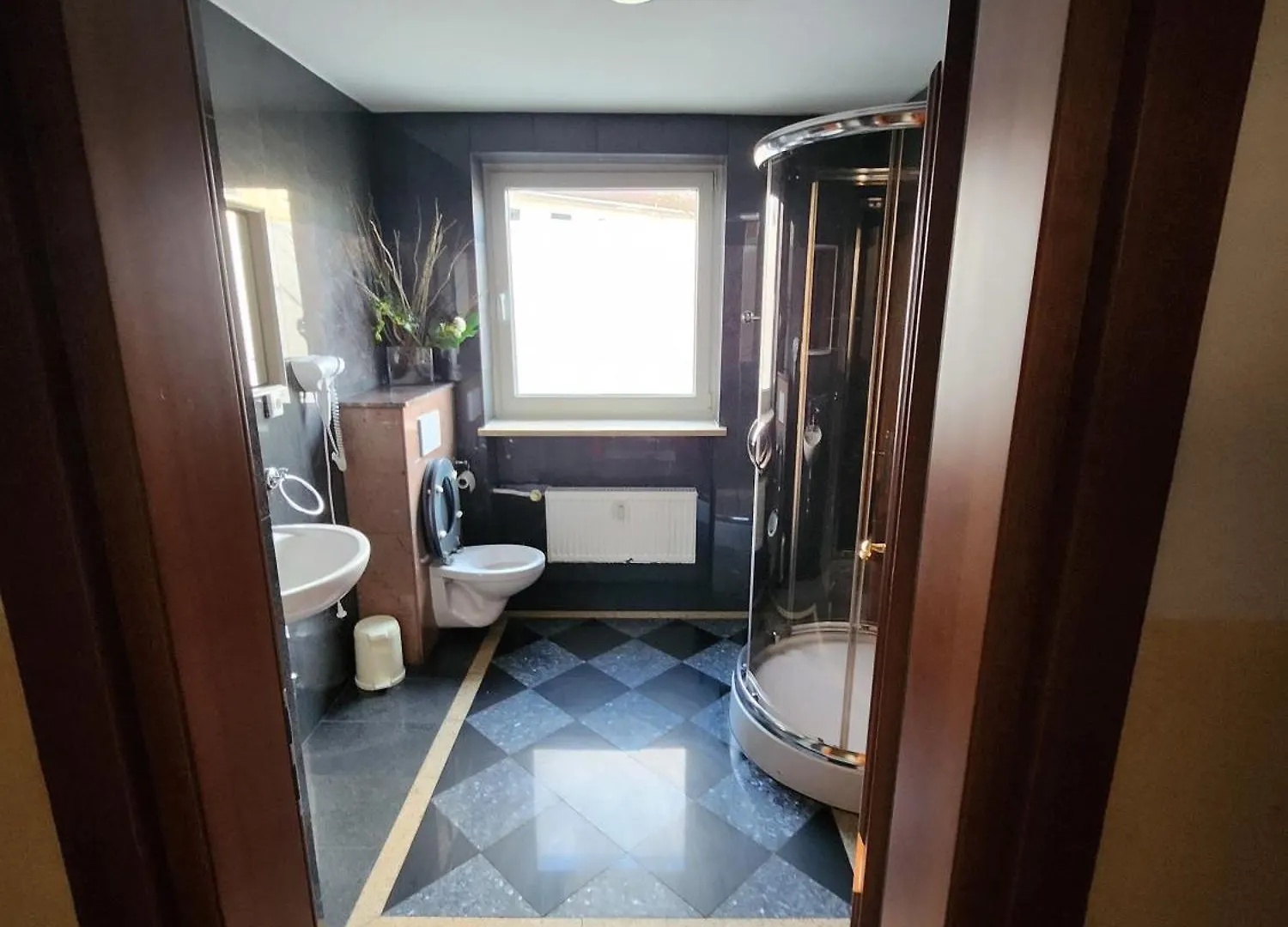 Apartment Pension Doppelbett Zimmer 22 Nuremberg Germany